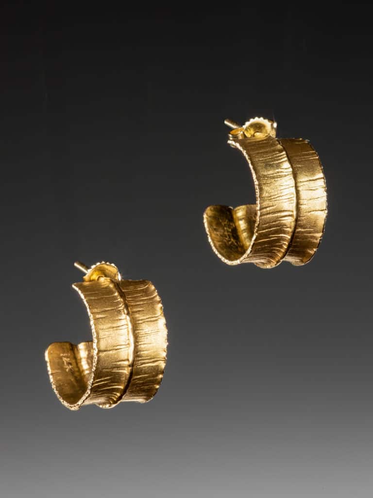 "18k Gold Earstuds" Nick Barnes