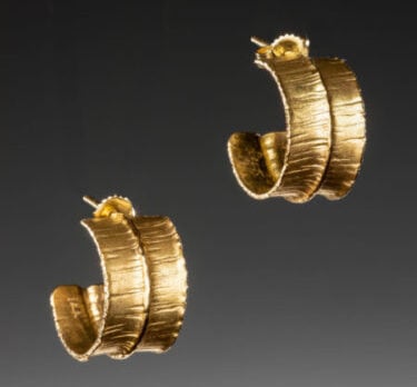 "18k Gold Earstuds" Nick Barnes