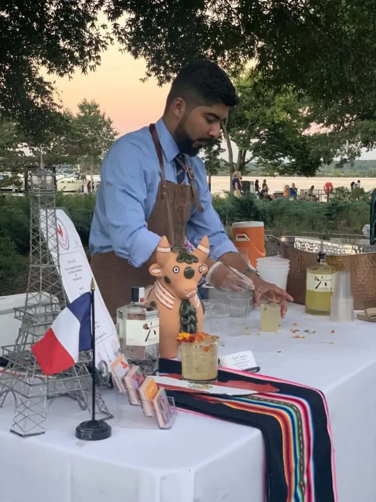 A night of creativity and cocktails at Art on the Rocks